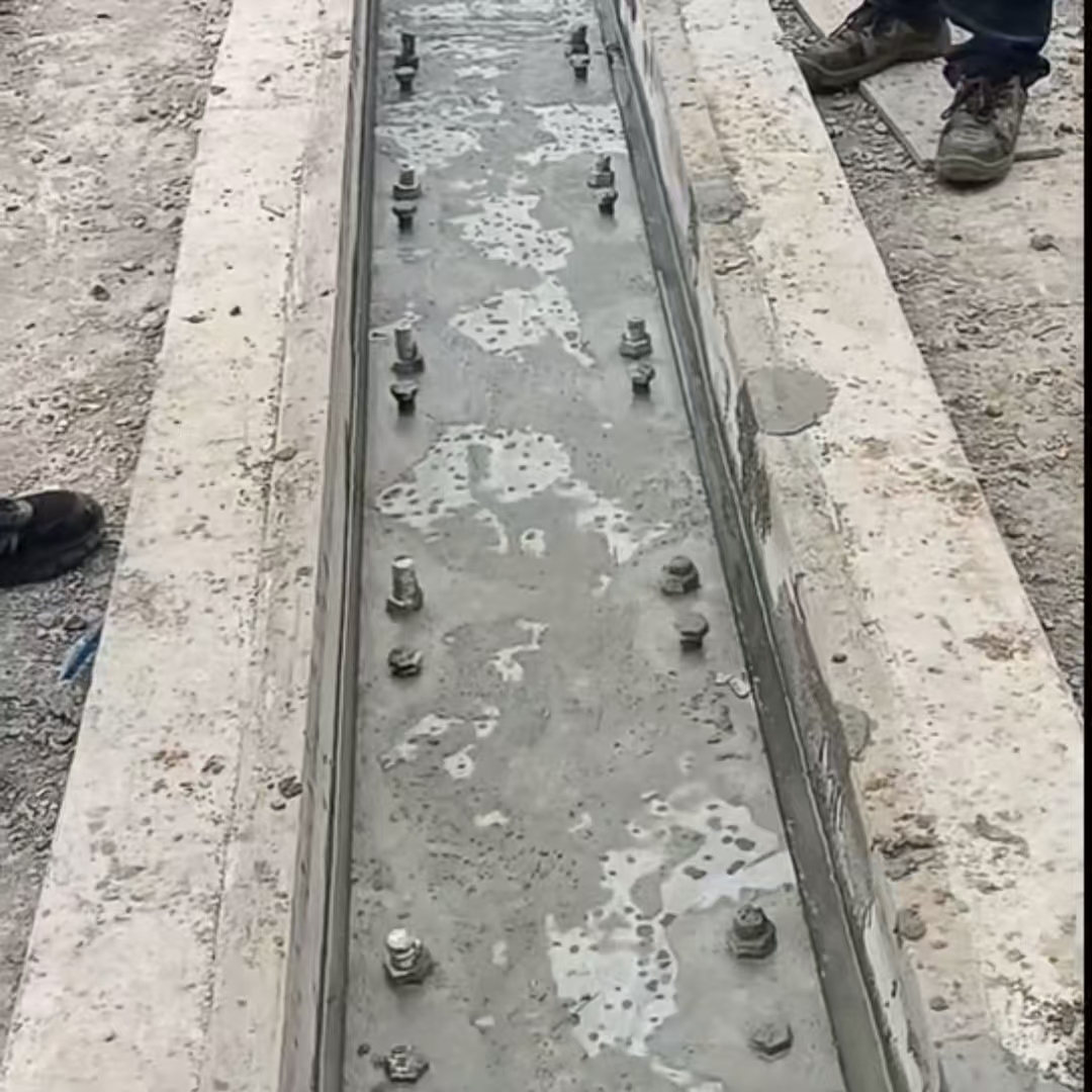 荣昌环氧树脂轨道胶泥是什么？用在哪里？